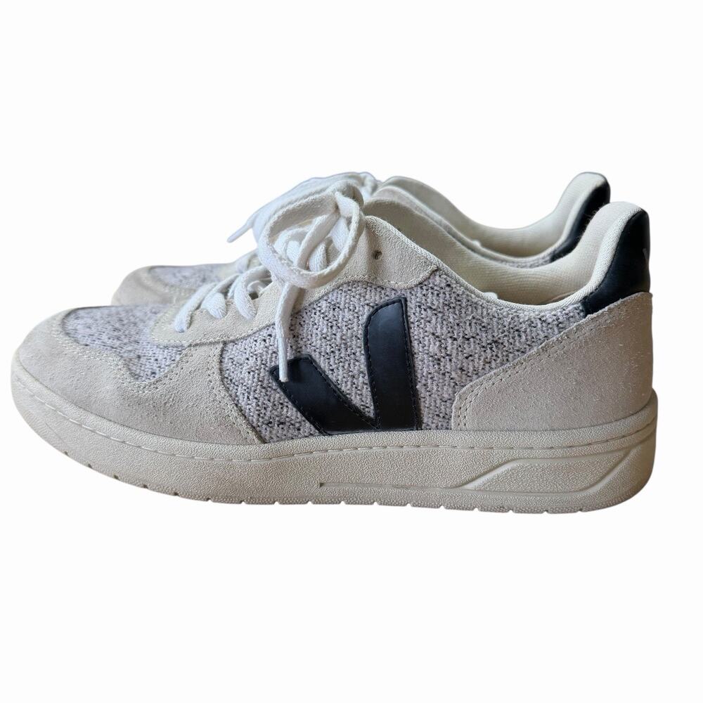Veja Cream and Navy Shoes - Picture 3 of 8